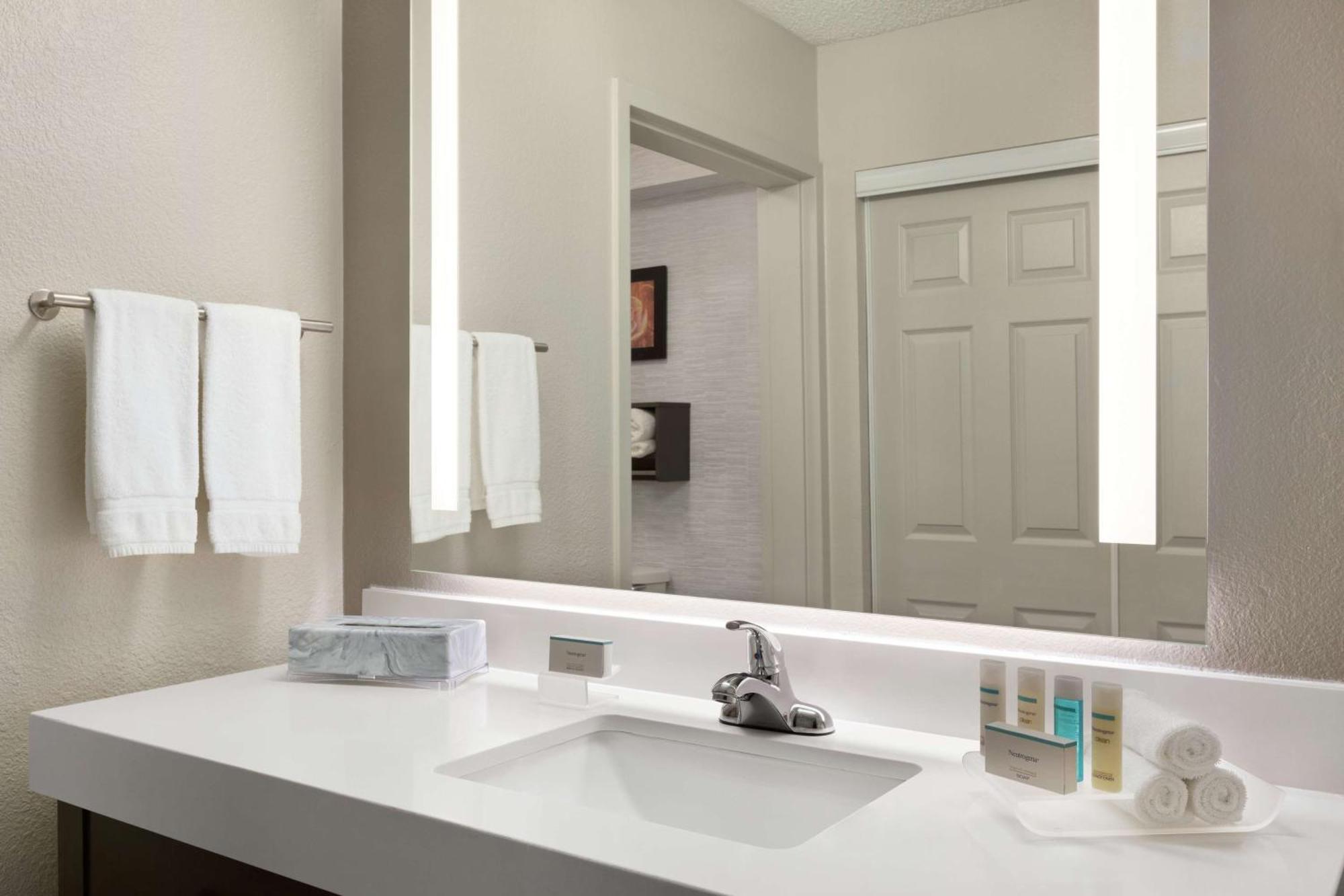 Homewood Suites By Hilton Dallas-Plano Exterior foto